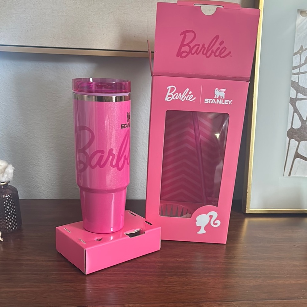 Stanley Barbie 30 oz Limited Edition
